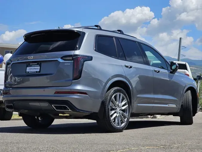 2021 Cadillac XT6