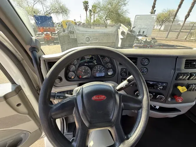 2020 Peterbilt 579