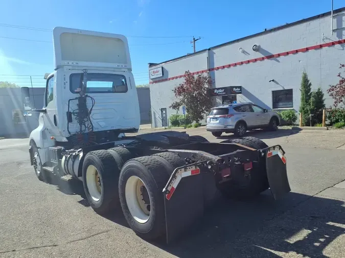 2019 NAVISTAR INTERNATIONAL LT625 DAYCAB T/A