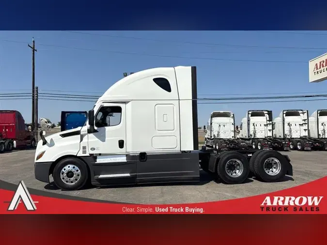 2022 FREIGHTLINER CA126