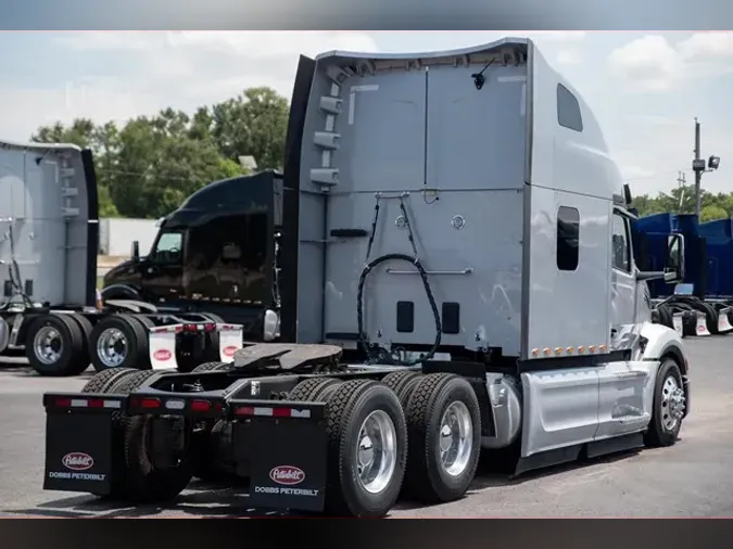 2023 PETERBILT 579