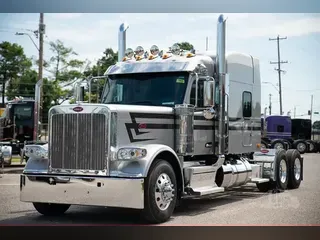 2025 PETERBILT 589