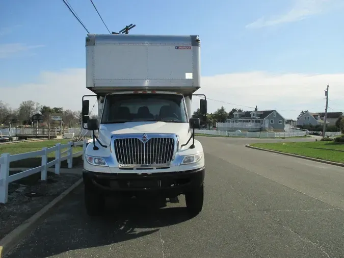 2019 INTERNATIONAL 4300