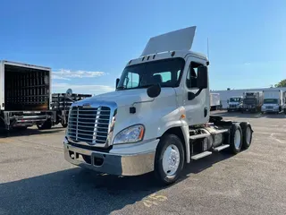2015 Freightliner CASCADIA 125