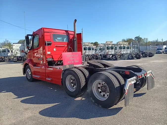 2019 VOLVO VNL64TRACTOR