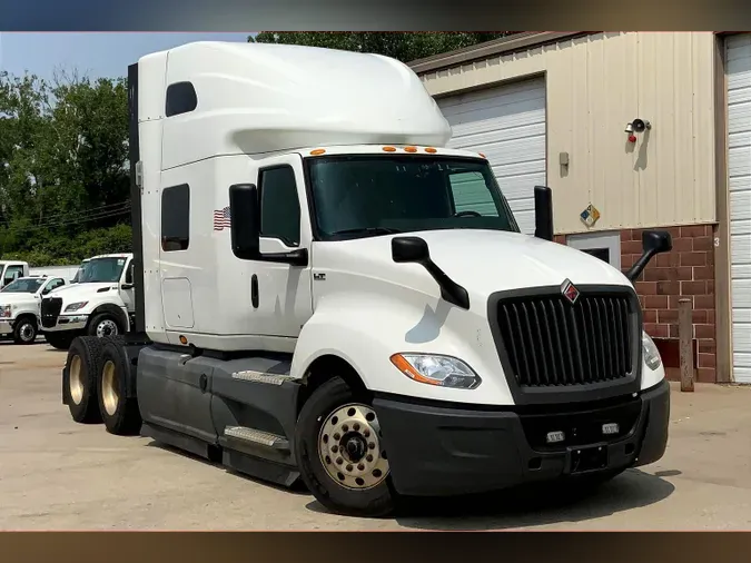 2021 INT LT625 6x48c112516fef17afc01014be145cb64dd