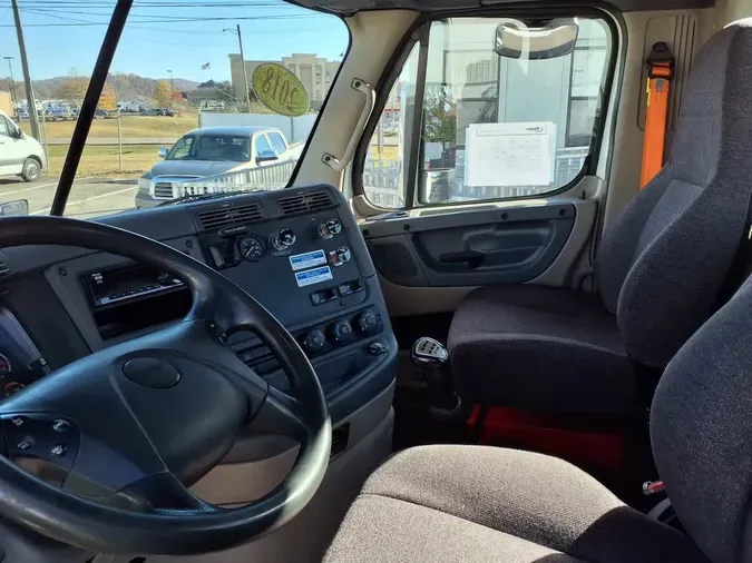 2018 FREIGHTLINER/MERCEDES CASCADIA 1258c13b3897b2bdd497d5581256c041533