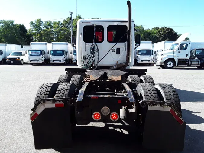 2017 FREIGHTLINER/MERCEDES CASCADIA 125