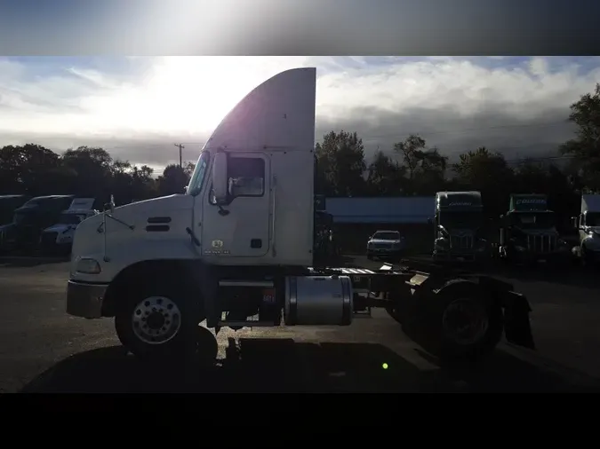 2018 Mack CXU (PINNACLE)8c198946b762a5d0a78e43f904cd75dc