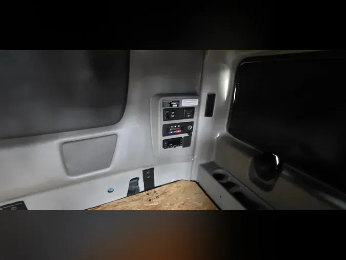 2022 International LT625