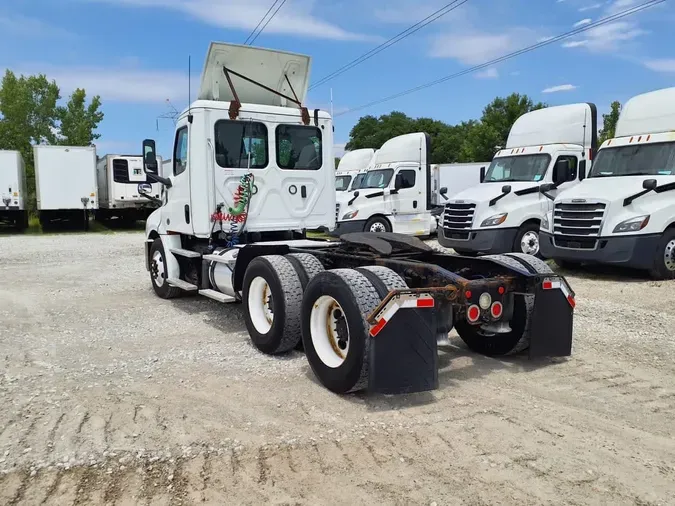 2019 FREIGHTLINER NEW CASCADIA PX12664