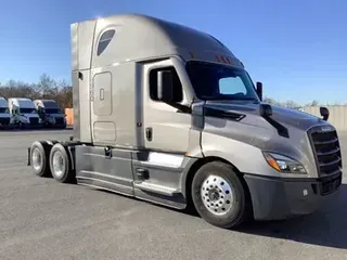 2023 Freightliner Cascadia