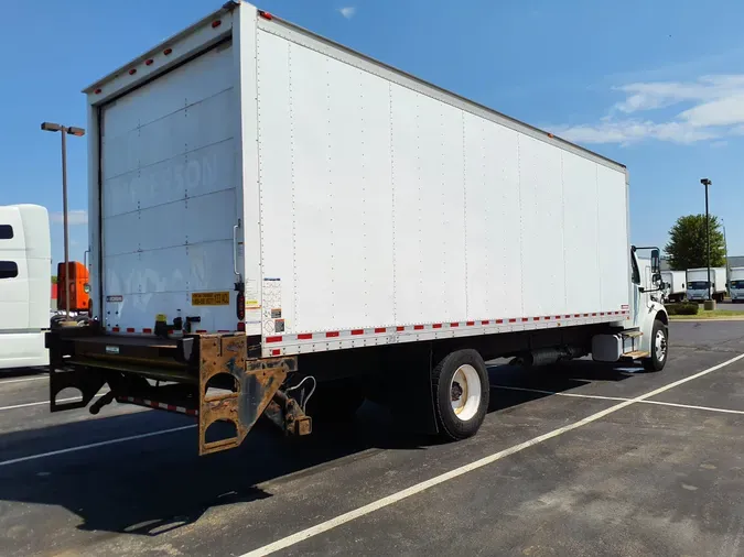 2017 FREIGHTLINER/MERCEDES M2 106