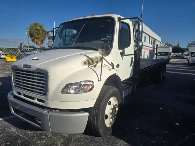 2014 FREIGHTLINER M2 106