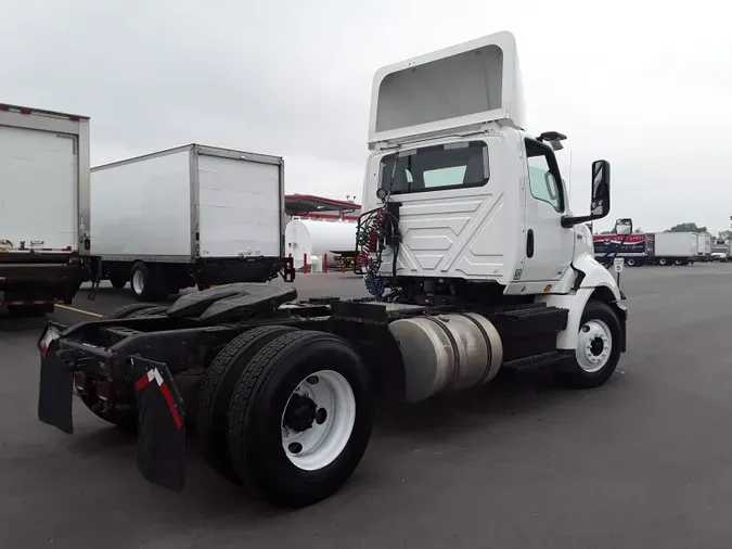 2019 NAVISTAR INTERNATIONAL RH613 DAYCAB S/A