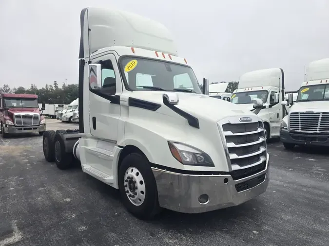 2019 FREIGHTLINER/MERCEDES NEW CASCADIA PX126648c2722912fe4ba78b9b8b0f21af7f636