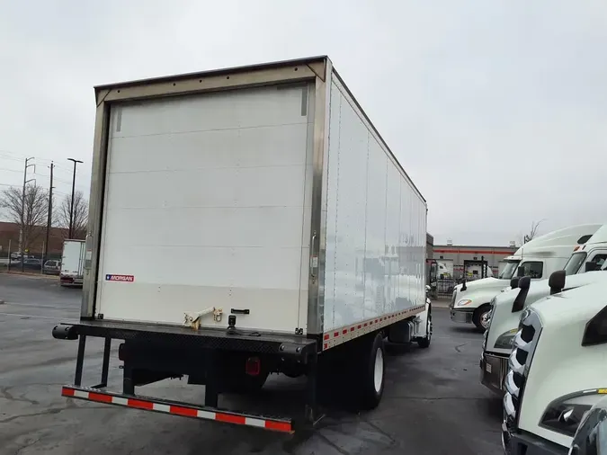 2022 FREIGHTLINER/MERCEDES M2 1068c28da6484620a8c11e64a7b64230c16