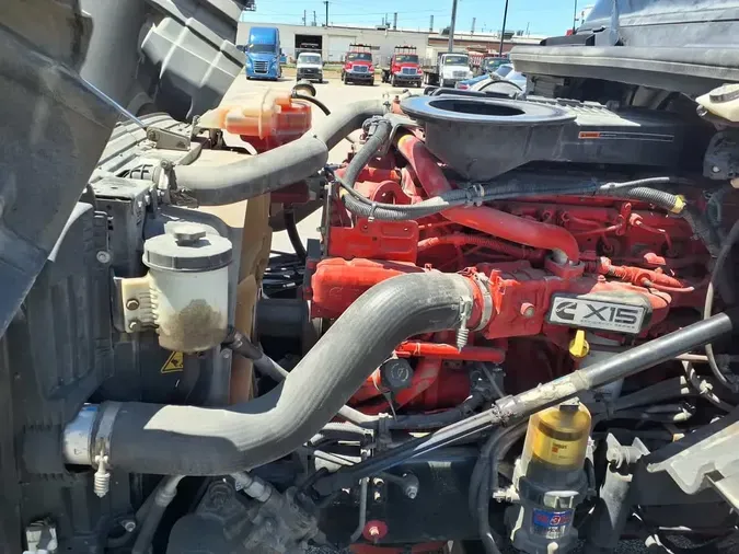 2019 NAVISTAR INTERNATIONAL LT625 SLPR CAB