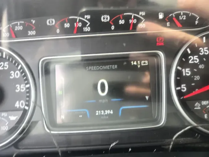 2019 International MV6078c2a83b658f388643e66f314c2384c50