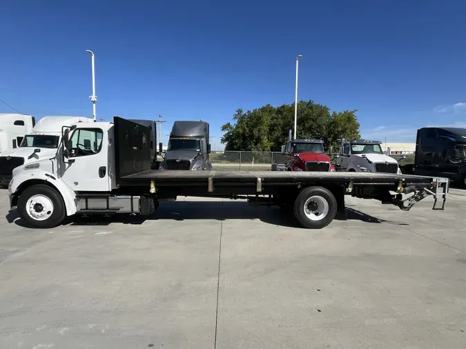 2021 Freightliner Business Class M2 106