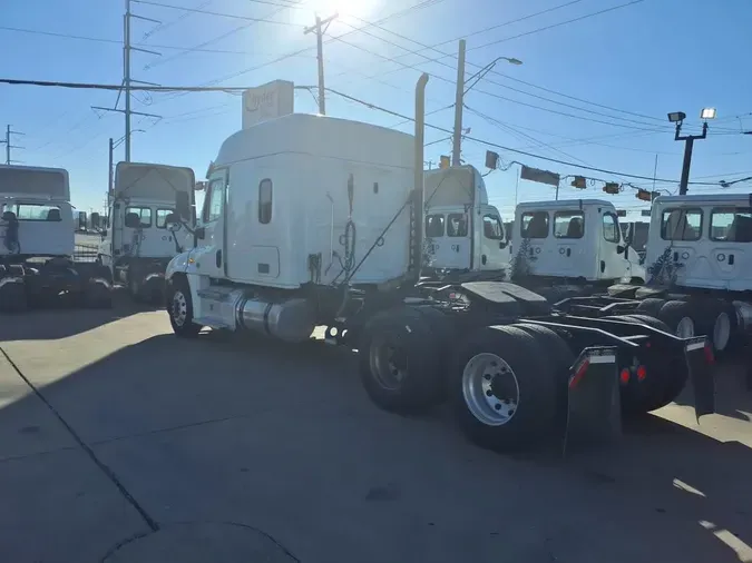 2020 FREIGHTLINER/MERCEDES CASCADIA 1258c30727777468376be825f6bf620ecd1