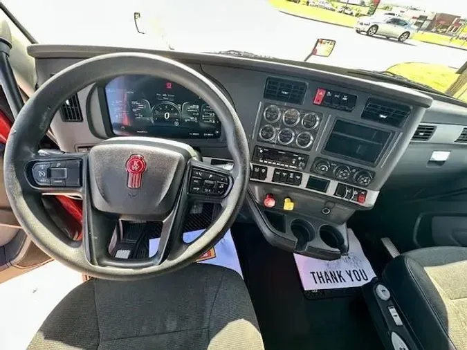 2023 Kenworth T680