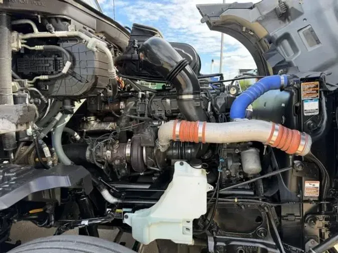 2023 Kenworth T680