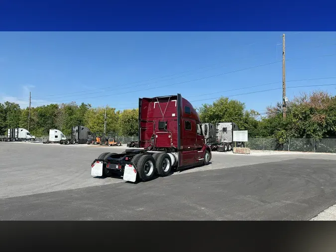 2022 Volvo VNL