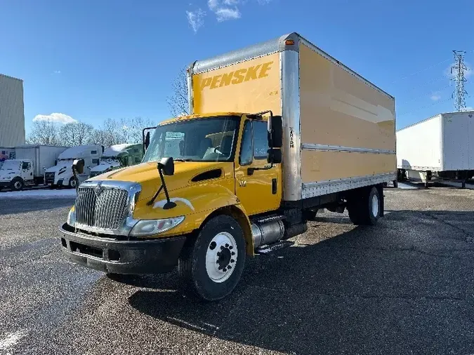 2005 International 4300