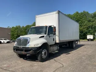 2018 INTERNATIONAL 4300