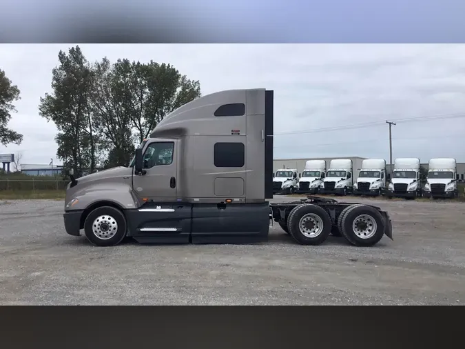 2022 International LT