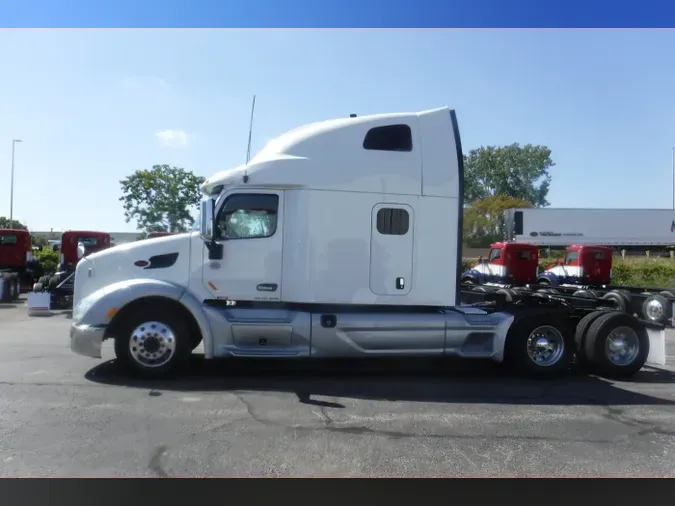 2021 Peterbilt 579