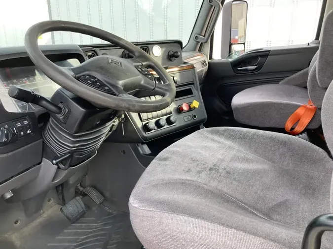 2019 NAVISTAR INTERNATIONAL LT625 DAYCAB T/A8c41f4bd288e02b5ff5e33c97bbe61a1
