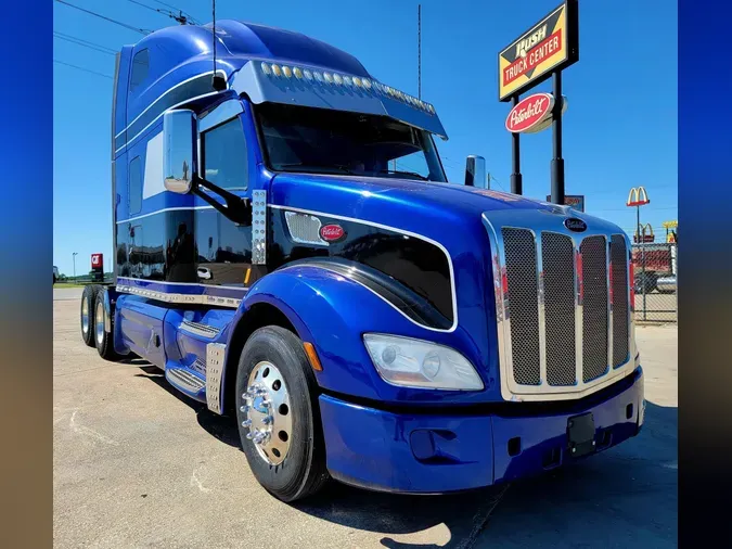 2020 Peterbilt 5798c44d281a8384c8990571141d71d838d