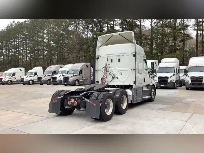 2020 Freightliner Cascadia