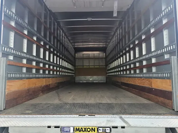 2020 FREIGHTLINER M2 106