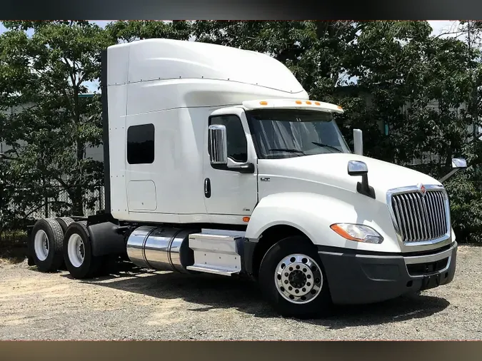 2020 INT LT625 6x48c479d37b157e9ccf1003c8c7bd21112