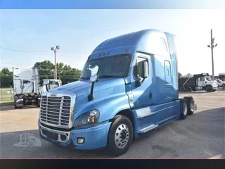 2016 FREIGHTLINER CASCADIA 125