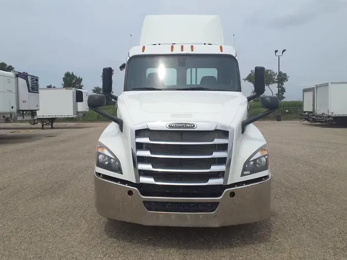 2019 FREIGHTLINER/MERCEDES NEW CASCADIA PX126648c4f8cc65f589703c48581284321df1a