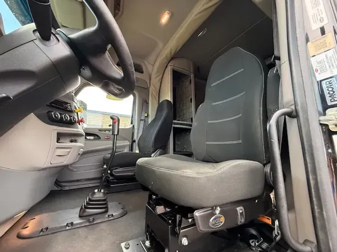 2019 PETERBILT 579