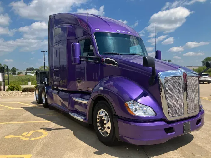 2020 Kenworth T680