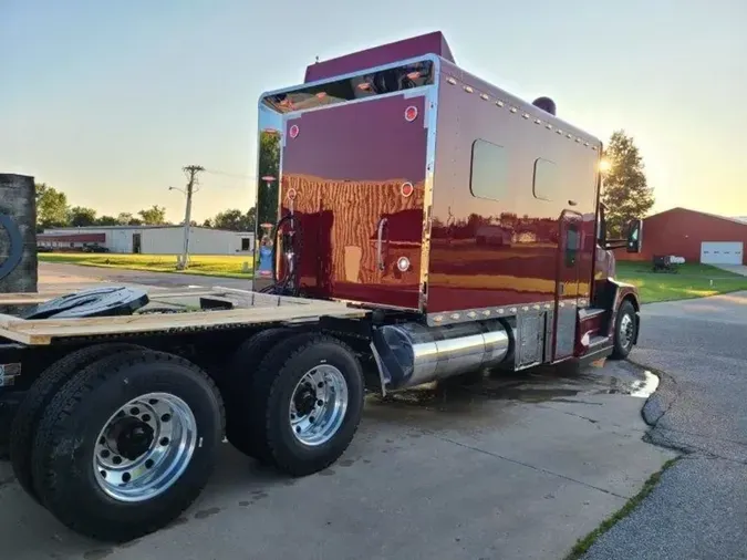 2025 Kenworth T680