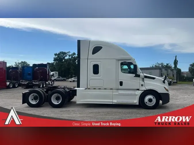 2022 FREIGHTLINER CA126