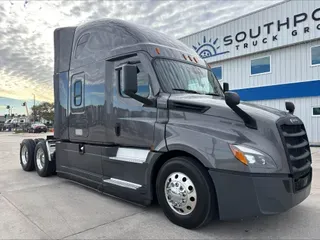 2021 Freightliner Cascadia 126