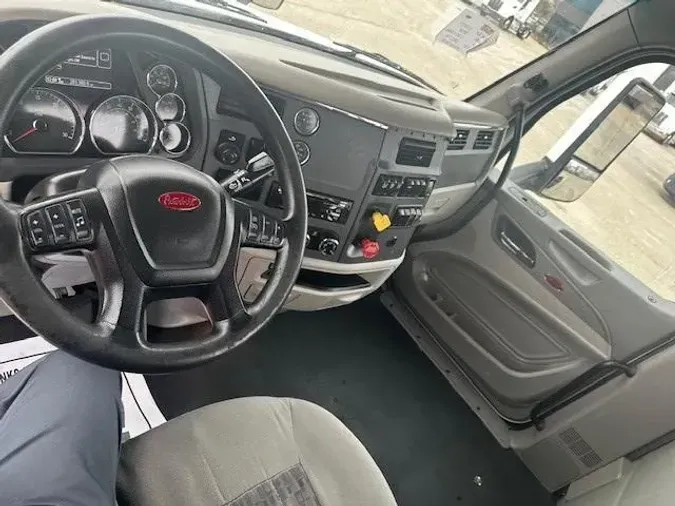 2020 Peterbilt 579
