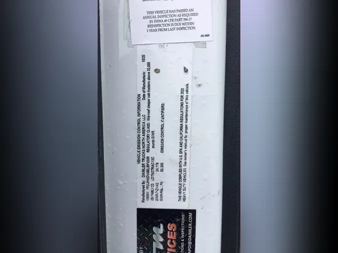 2021 Freightliner Cascadia 126