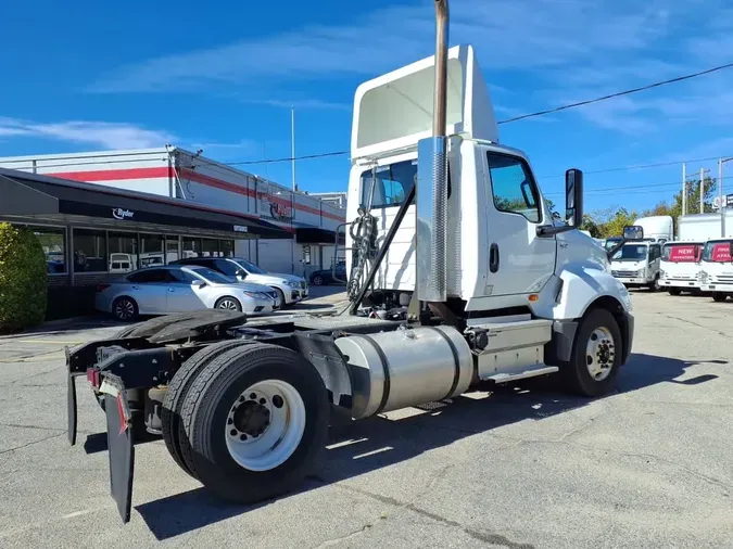 2021 NAVISTAR INTERNATIONAL LT625 DAYCAB S/A