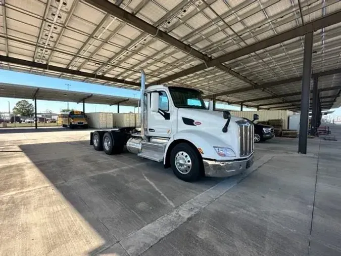 2020 Peterbilt 579