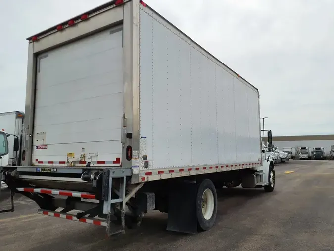 2018 FREIGHTLINER/MERCEDES M2 106