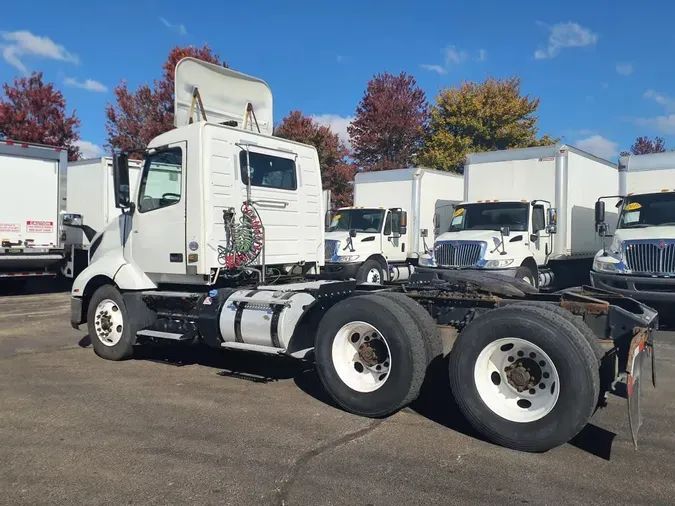 2019 VOLVO VNL64T-3008c61c7de7d52b1c05137629fede02c27